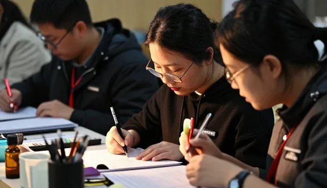 智能系统集成方案在应用场景中的优化维护策略